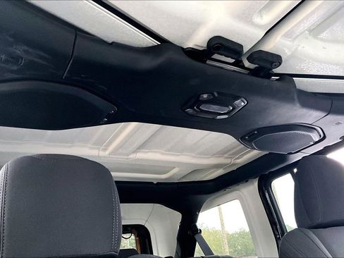 Used 2022 Jeep Wrangler Unlimited Rubicon 4xe image 25