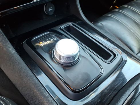 Used 2022 Chrysler 300 S RWD image 14