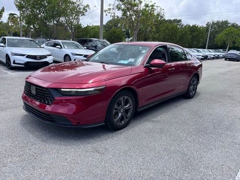 Used 2023 Honda Accord EX image 3