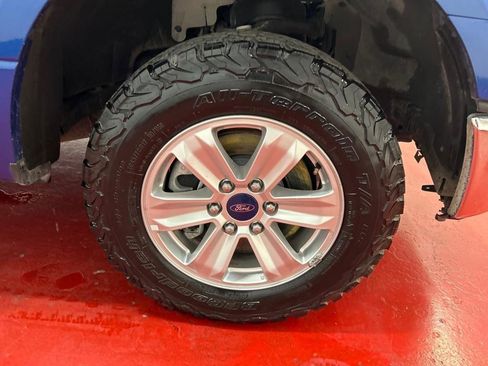 Used 2017 Ford F150 XLT w/ Equipment Group 301A Mid AWD/4WD image 15