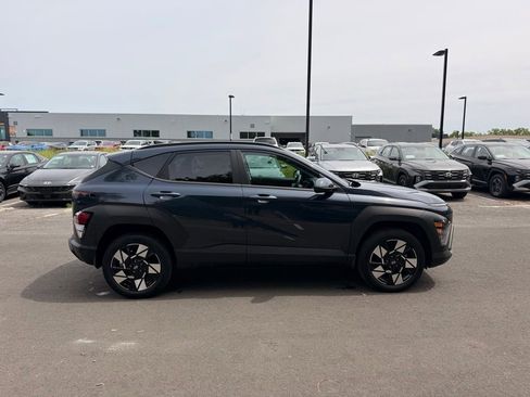 Used 2025 Hyundai Kona SEL AWD/4WD image 2