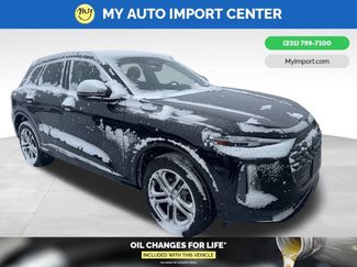 Used 2025 Audi Q5 2.0T Premium w/ Convenience Package video 1