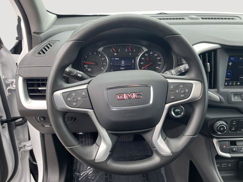Used 2023 GMC Terrain SLE FWD image 15