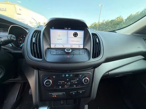 Used 2018 Ford Escape SEL AWD/4WD image 14