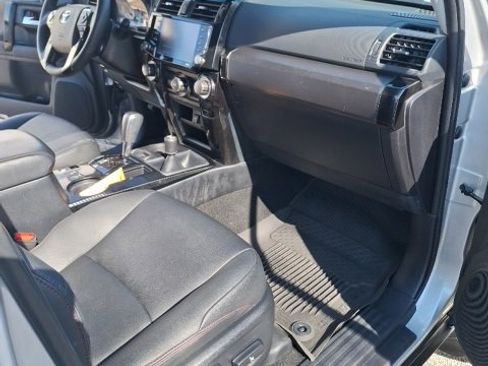 Used 2021 Toyota 4Runner Venture w/ Moonroof Package image 20