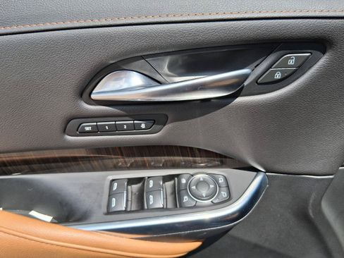 Used 2020 Cadillac XT4 Sport AWD/4WD image 16