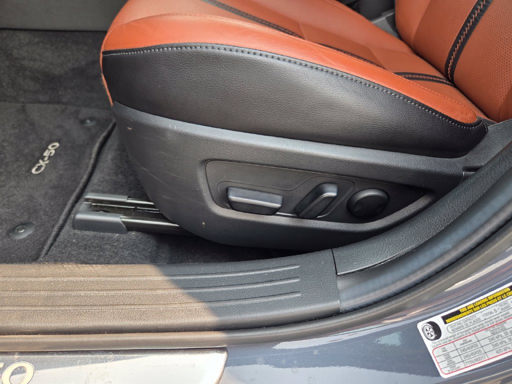 Certified 2025 MAZDA CX-50 AWD 2.5 Turbo w/ Accent Package image 16