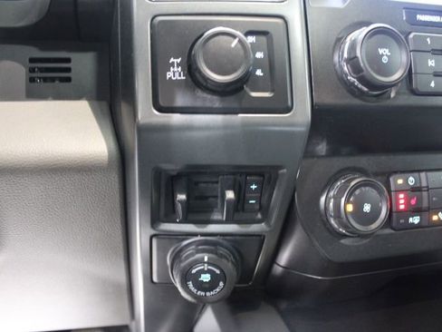 Used 2021 Ford F250 XLT w/ XLT Premium Package image 45