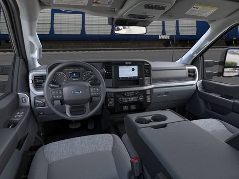 New 2026 Ford F250 XLT AWD/4WD image 9