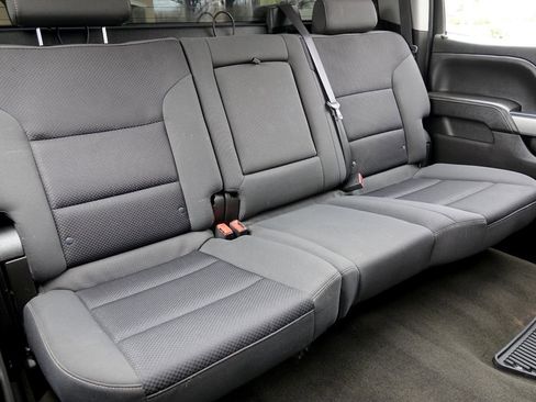 Used 2018 Chevrolet Silverado 1500 LT w/ Texas Edition image 10