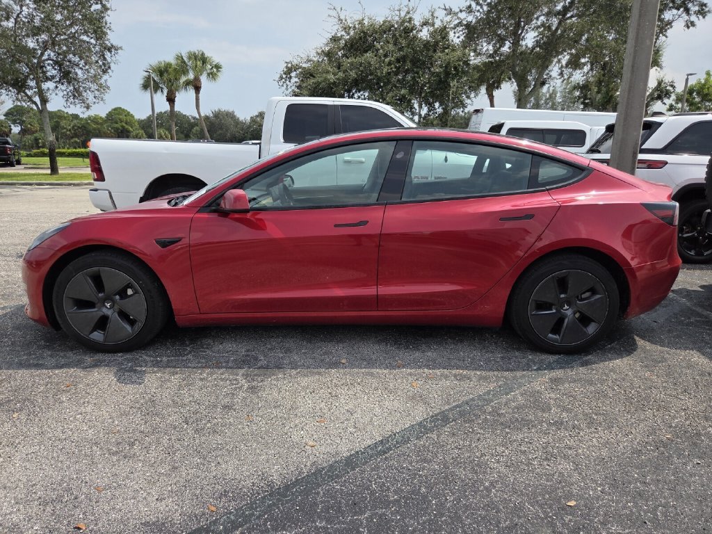 Used 2023 Tesla Model 3 Standard Range RWD image 4
