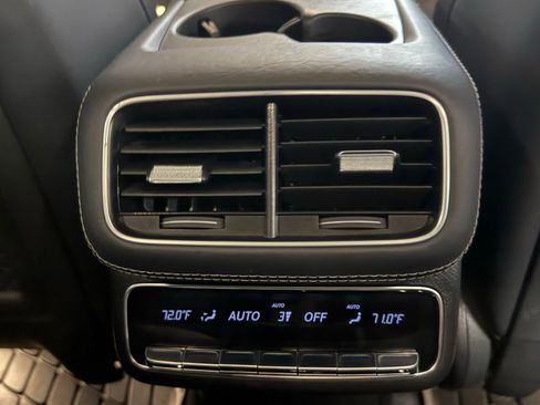Used 2024 Mercedes-Benz GLS 63 AMG 4MATIC image 63