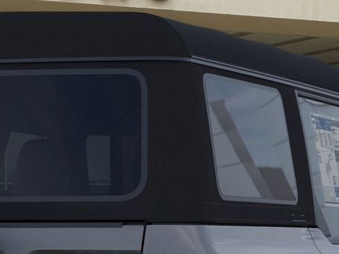 New 2025 Ford Bronco 4-Door image 25