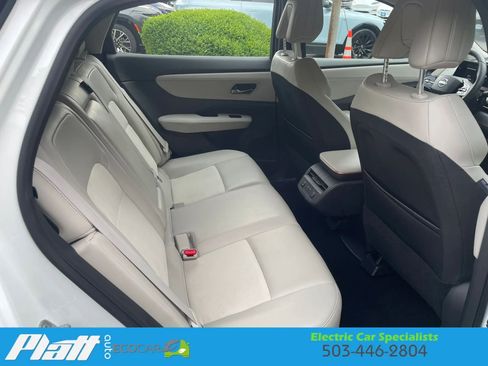 Used 2024 Nissan Ariya FWD image 50