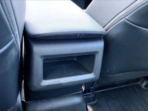Used 2023 Toyota Camry SE FWD image 32