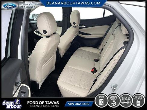 Used 2023 Buick Encore GX Essence w/ Advanced Technology Package AWD/4WD image 4