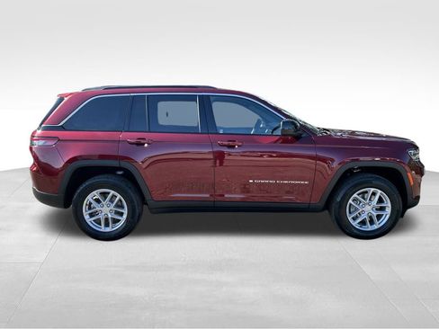 New 2025 Jeep Grand Cherokee Laredo X w/ Trailer Tow Package image 7