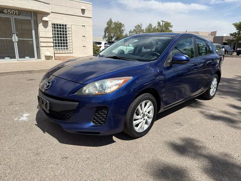 Used 2013 MAZDA MAZDA3 i Touring FWD image 1