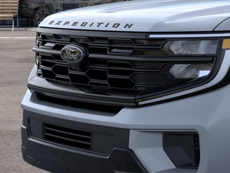 Used 2025 Ford Expedition Platinum w/ Stealth Performance Package AWD/4WD image 17