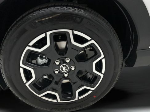 New 2026 Ford Bronco Sport Outer Banks w/ Outer Banks Tech Package+ AWD/4WD image 7