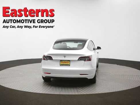 Used 2023 Tesla Model 3 Standard Range image 35