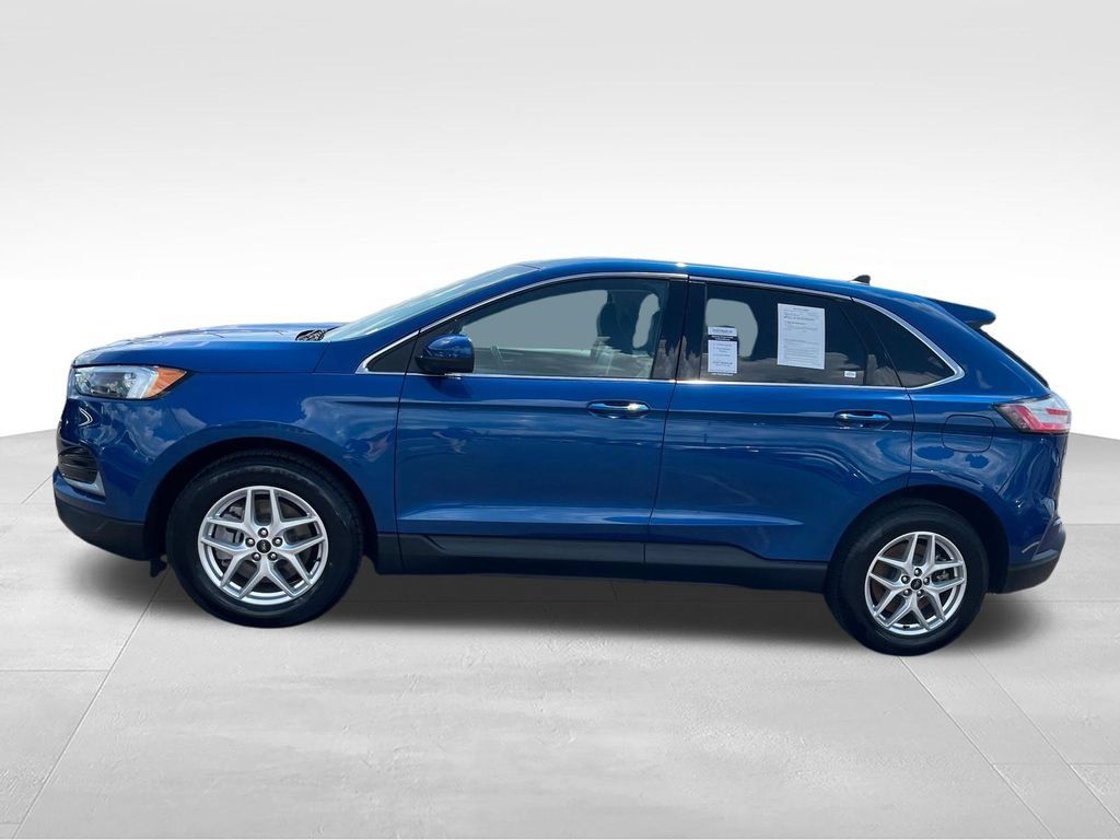 Used 2024 Ford Edge SEL AWD/4WD image 2