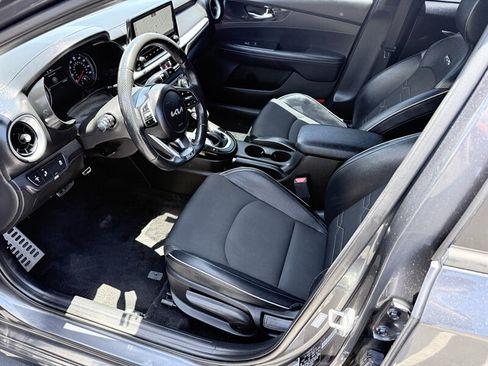 Used 2023 Kia Forte GT-Line FWD image 15