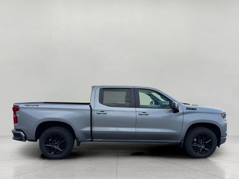 Used 2026 Chevrolet Silverado 1500 RST w/ Dark Appearance Package AWD/4WD image 4