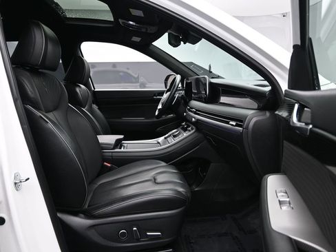 Used 2023 Hyundai Palisade Calligraphy image 34