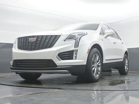 Used 2022 Cadillac XT5 Premium Luxury w/ Technology Package AWD/4WD image 44