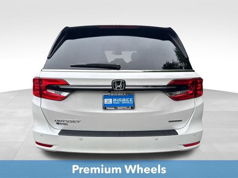 Used 2024 Honda Odyssey Touring image 6