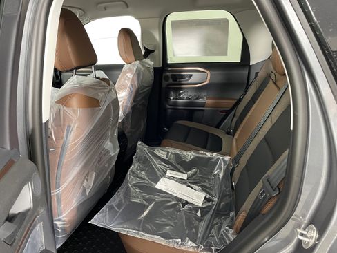 New 2026 Ford Bronco Sport Outer Banks w/ Outer Banks Tech Package+ image 4