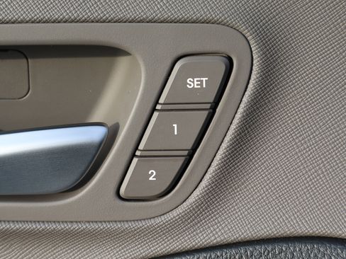 Used 2018 Hyundai Santa Fe Sport w/ 2.0T Ultimate Tech Package 05 image 16