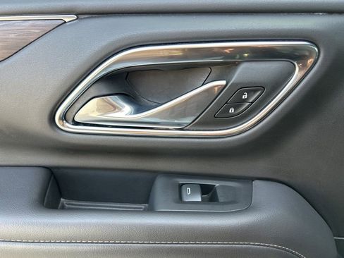 Used 2023 Chevrolet Tahoe LT image 40