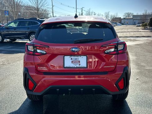 Certified 2025 Subaru Crosstrek 2.0i image 3