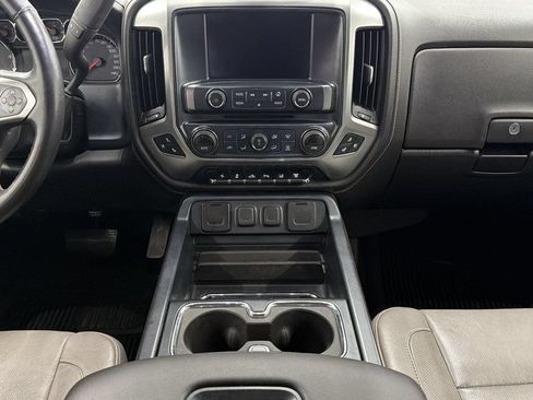Used 2017 Chevrolet Silverado 2500 LTZ w/ Duramax Plus Package RWD image 17