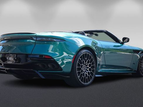 Used 2023 Aston Martin DBS Superleggera Volante image 3