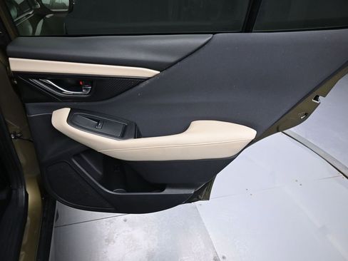 Used 2020 Subaru Outback Premium image 31