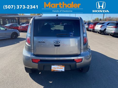 Used 2011 Kia Soul + w/ Audio Pkg image 4