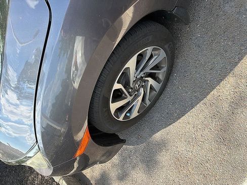Used 2017 Honda Civic EX image 12
