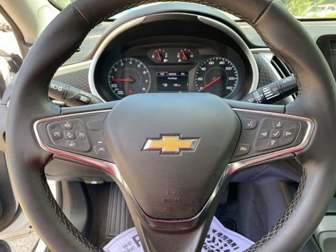 Used 2024 Chevrolet Malibu RS image 28