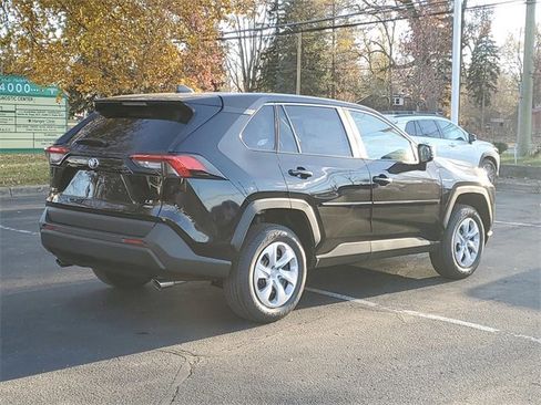 New 2025 Toyota RAV4 LE image 4