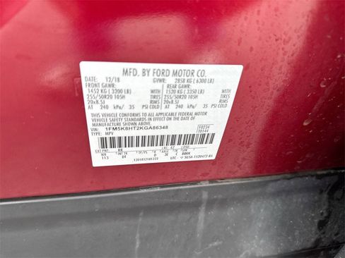 Used 2019 Ford Explorer Platinum image 29