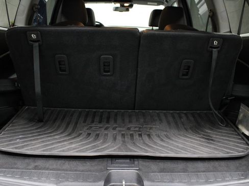 Used 2018 Honda Pilot Touring image 37