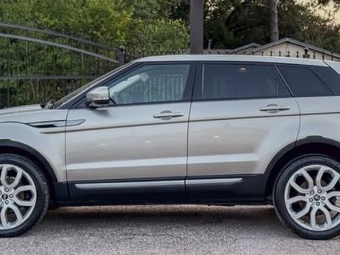 Used 2013 Land Rover Range Rover Evoque Pure Plus image 3