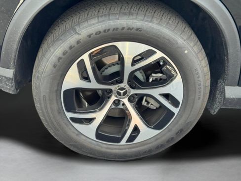 Certified 2025 Mercedes-Benz GLC 350e GLC 350e image 33