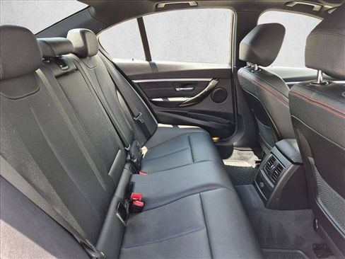 Used 2018 BMW 330e w/ Convenience Package RWD image 20