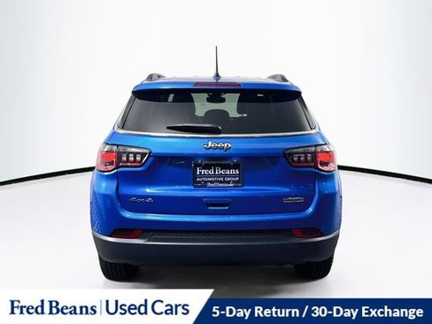 Used 2024 Jeep Compass Latitude AWD/4WD image 7