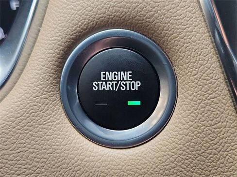 Certified 2023 Chevrolet Traverse Premier image 17