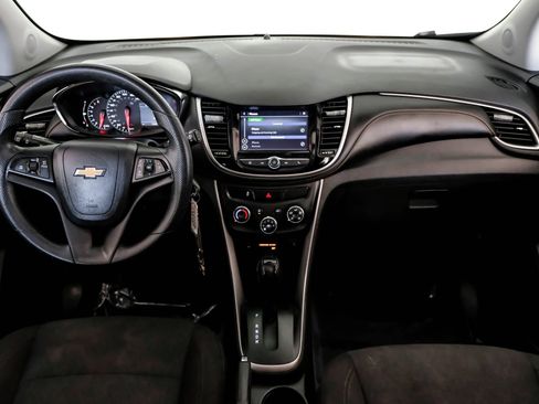 Used 2020 Chevrolet Trax LS w/ Tint and Cruise Package image 12